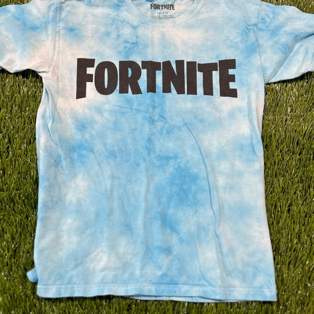 Fortnite t-shirt